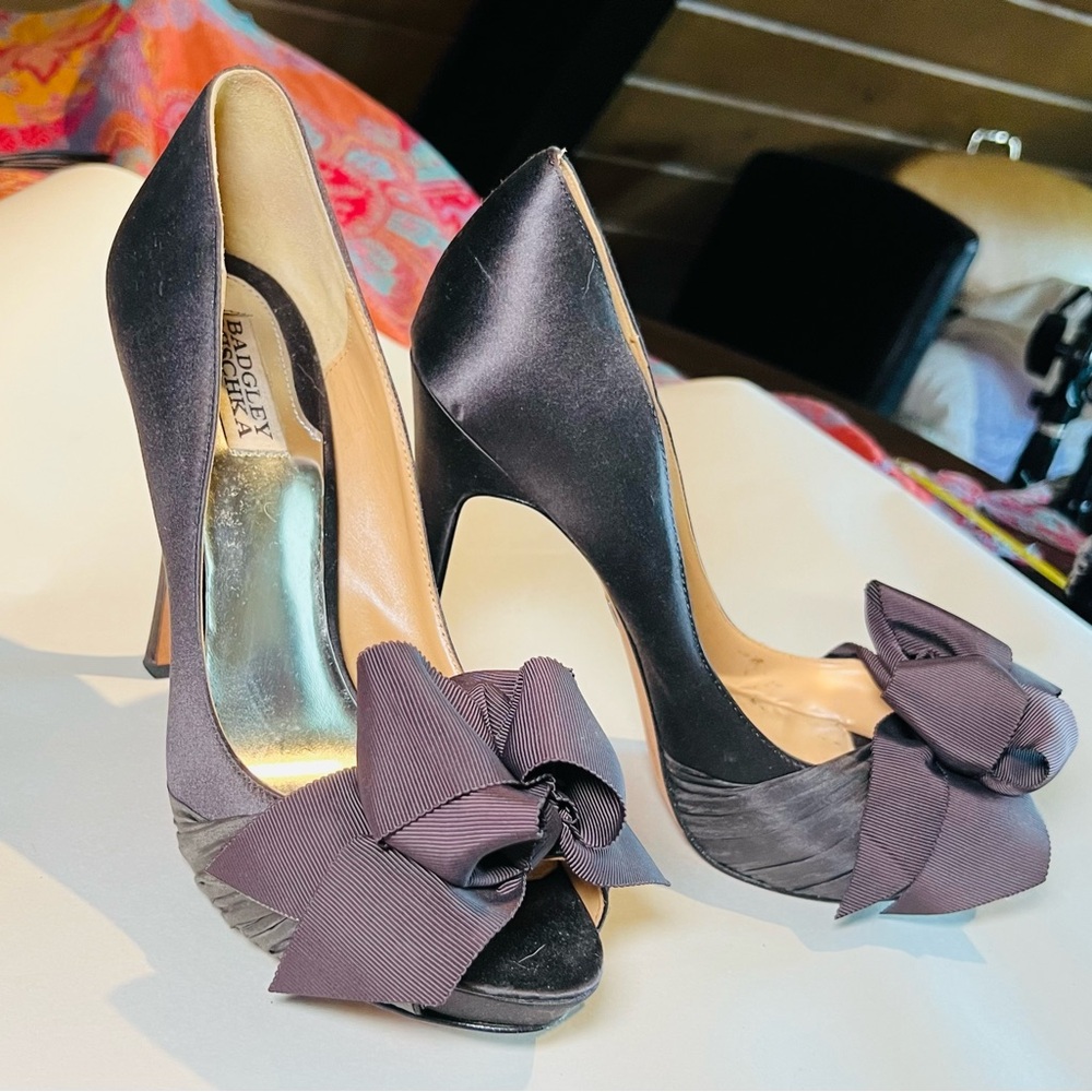 Satin charcoal gray Badgley Mischka peep toe heels with grosgrain bow